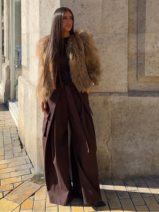 Zara Pants - TREND NEW ZARA PLEATED CARGO PANTS 
🚨firm price no discount on this pants